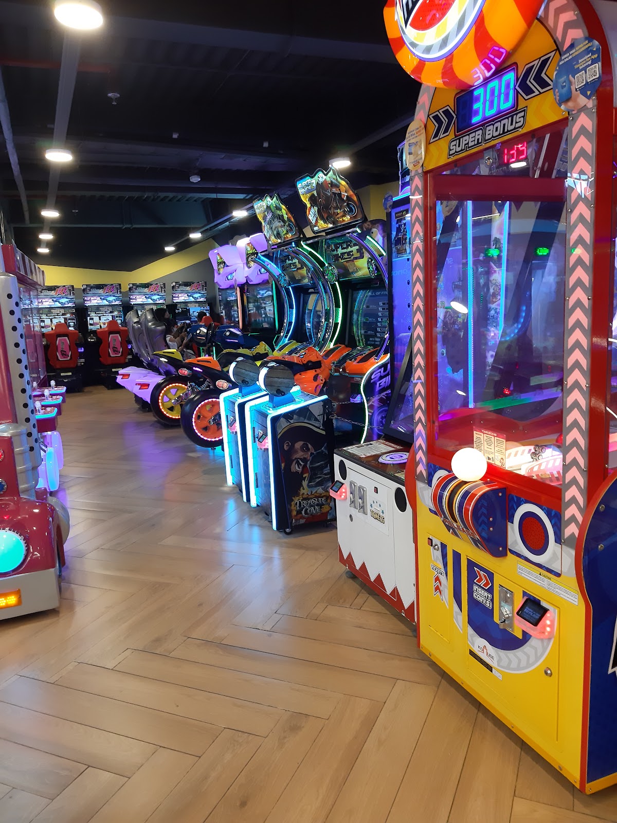 Timezone Level 21 Mall 1st Floor - Arcade Games