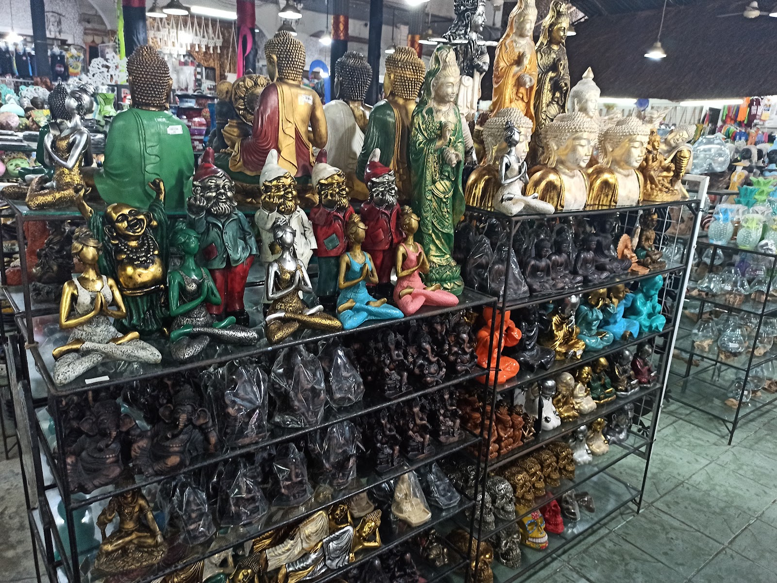 Shop Wake Bali Art Market 100290