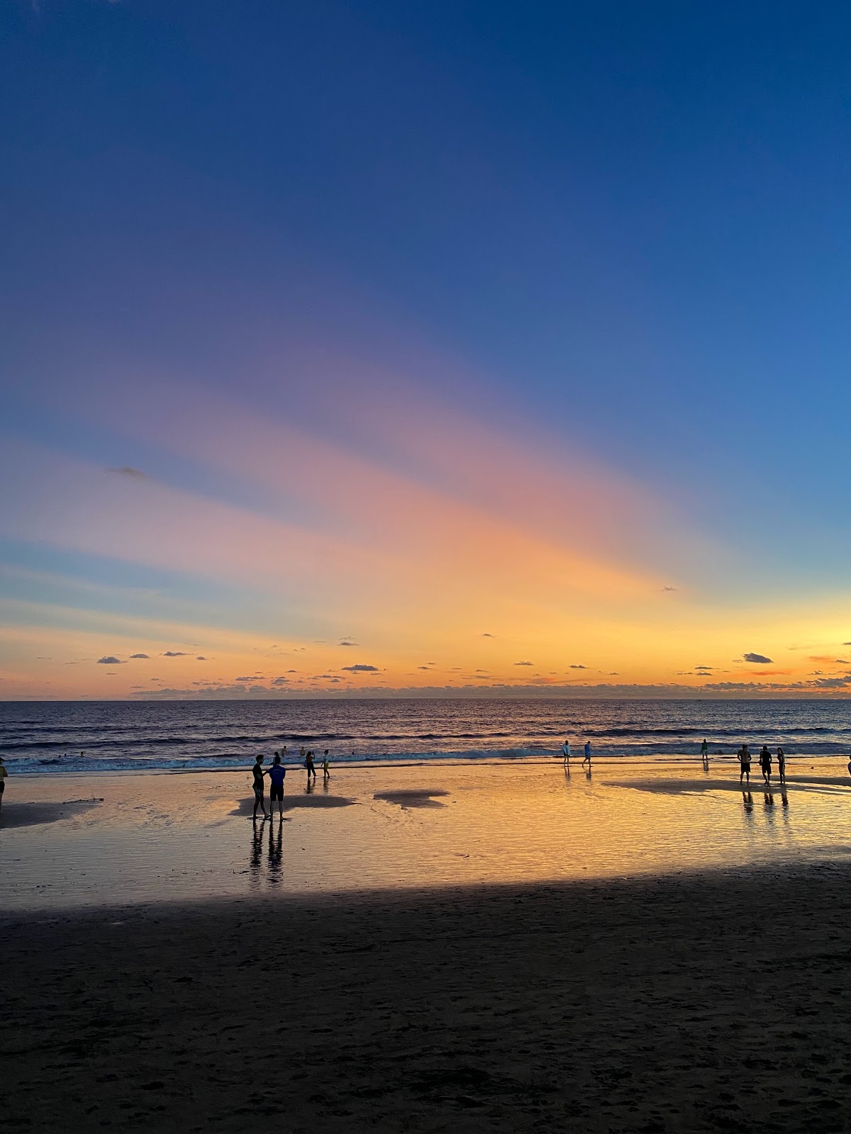 Surfing Berawa Beach 98102