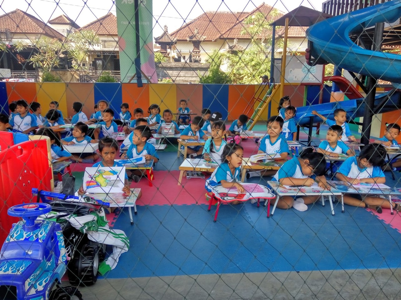 Warung Dadi Wahana Bermain Anak