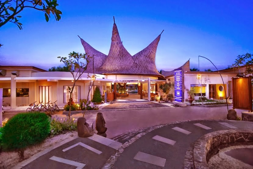 Aston Sunset Beach Resort - Gili Trawangan
