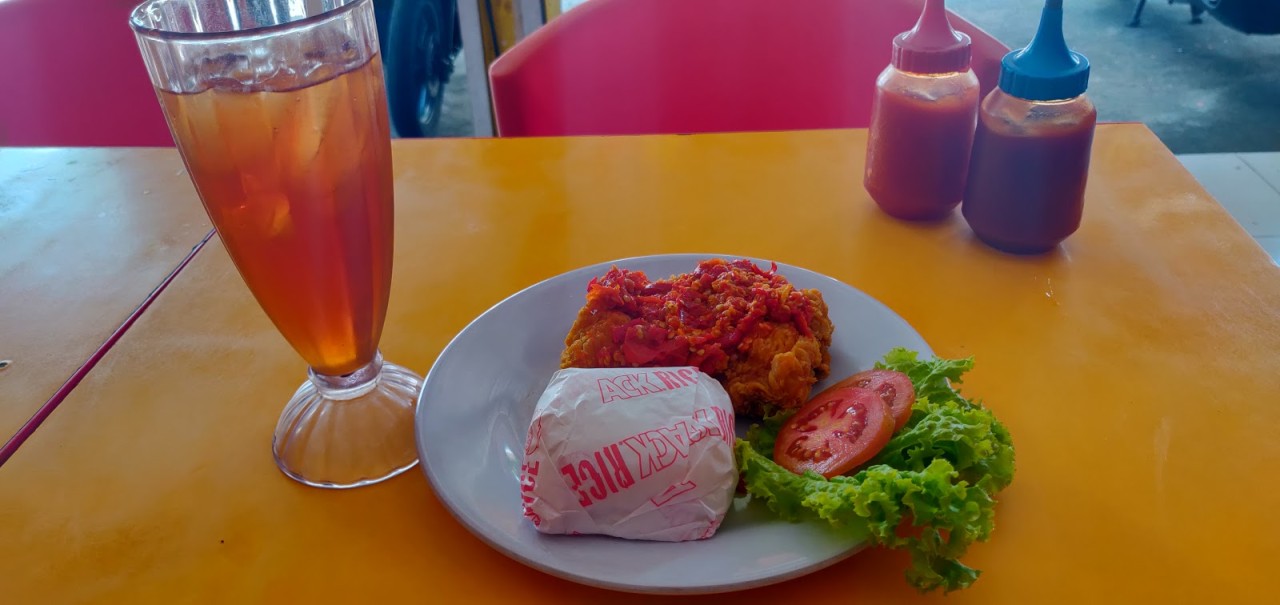 Ayam Geprek Madagaskar Ubud