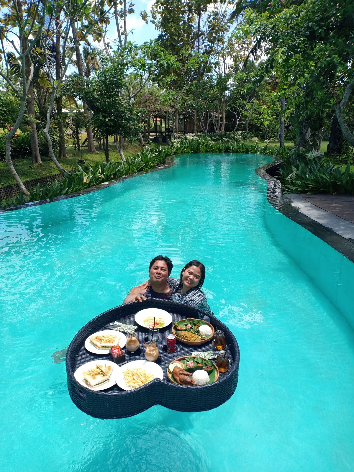 Yangloni HomeMADE Resto