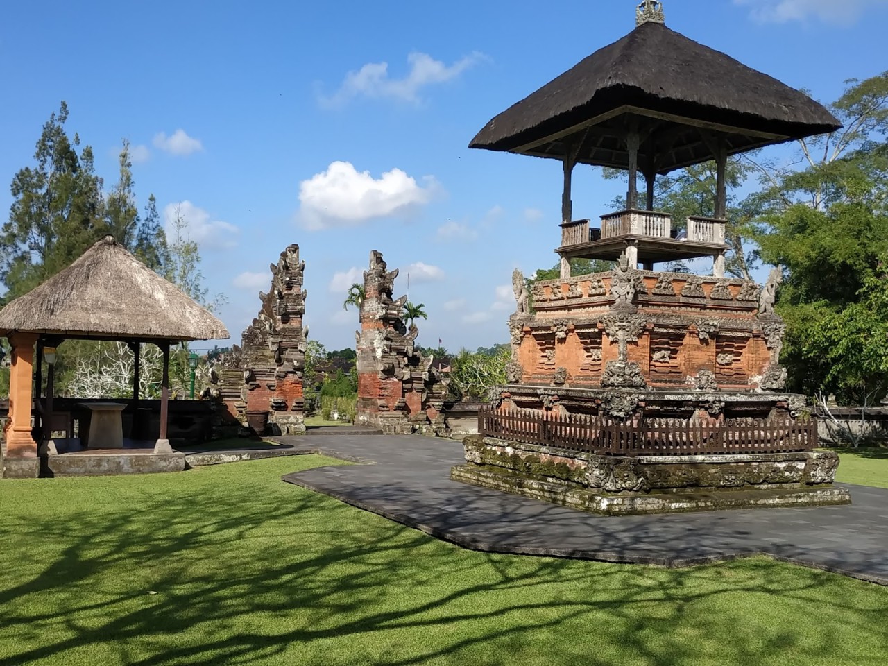 Taman Ayun Temple