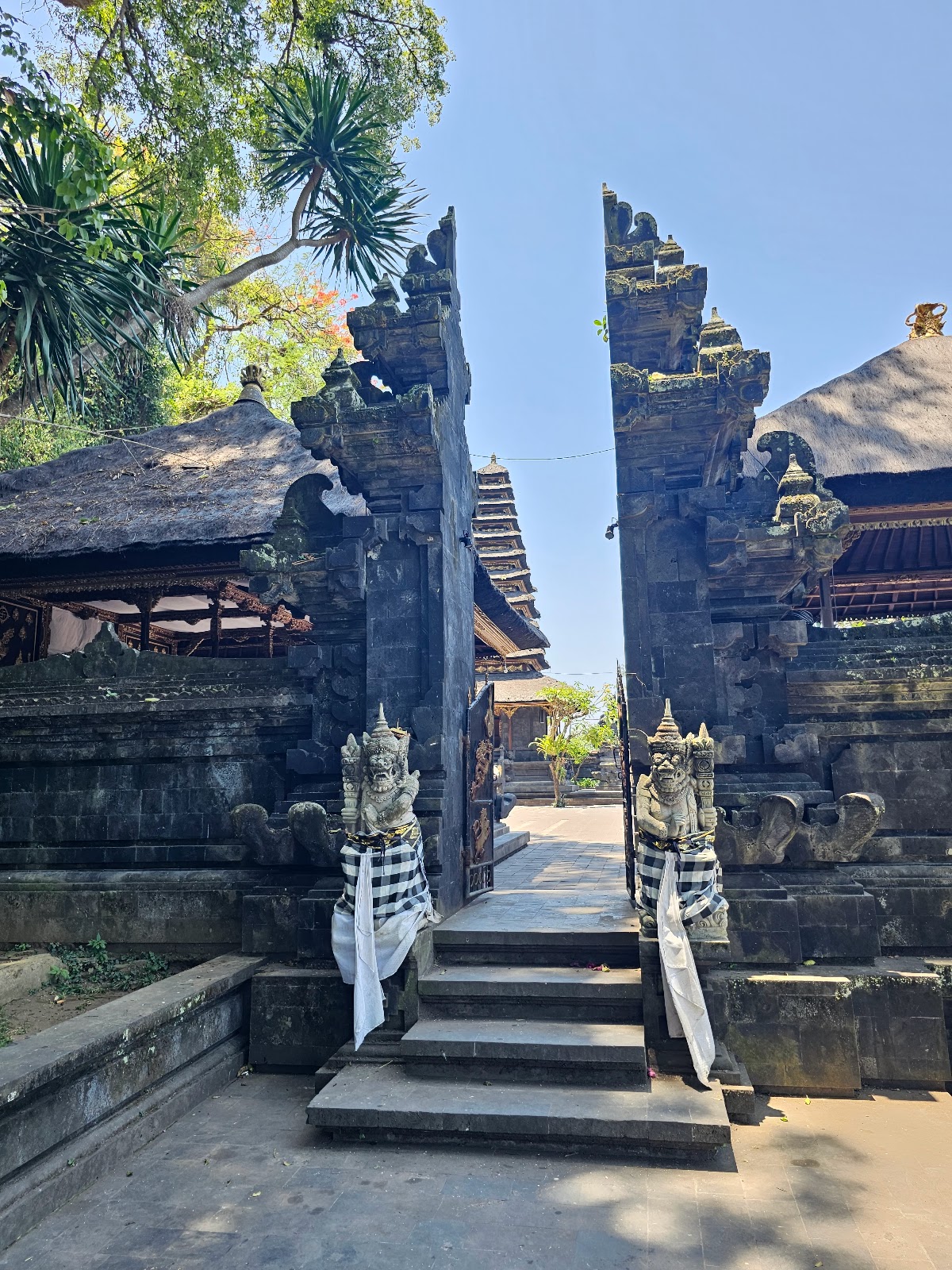 Goa Lawah Temple