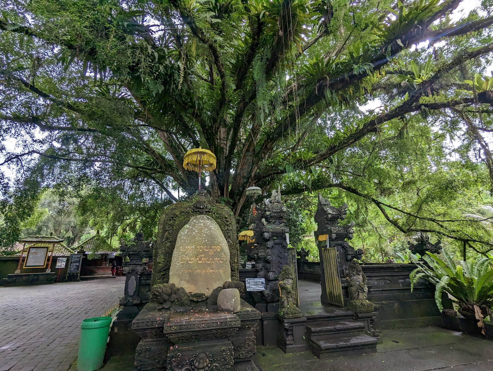 Pura Tirta Empul