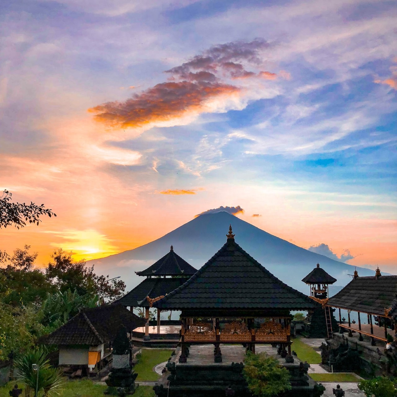 Pura Lempuyang Luhur