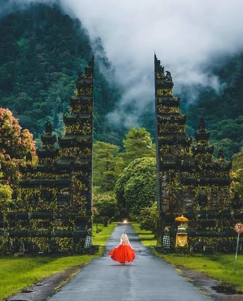 Bali Handara Gate