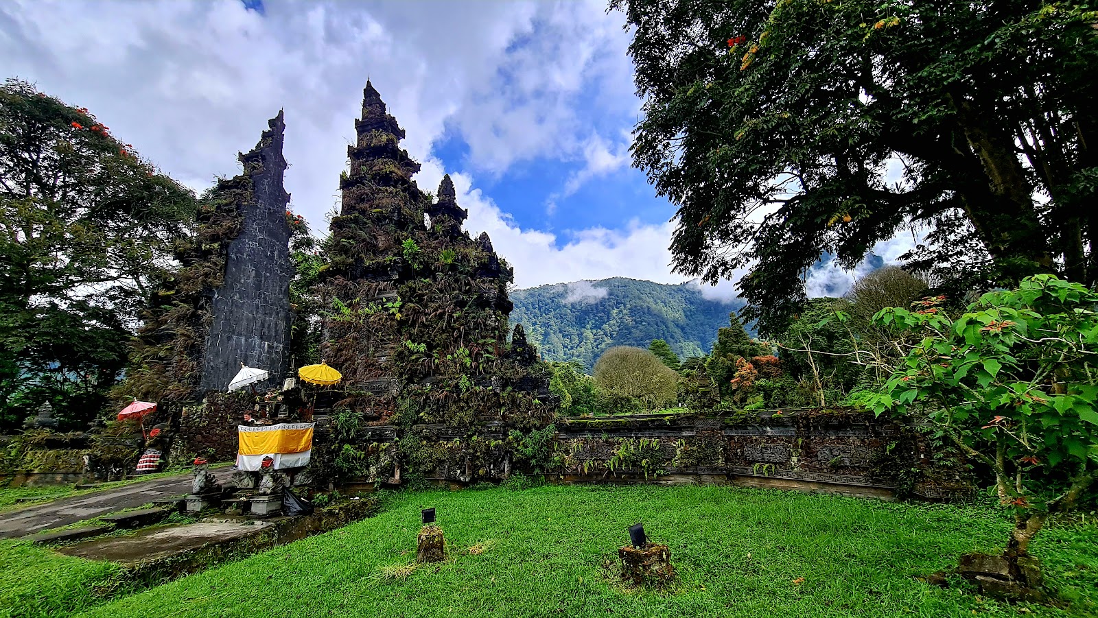 Bali Handara Gate