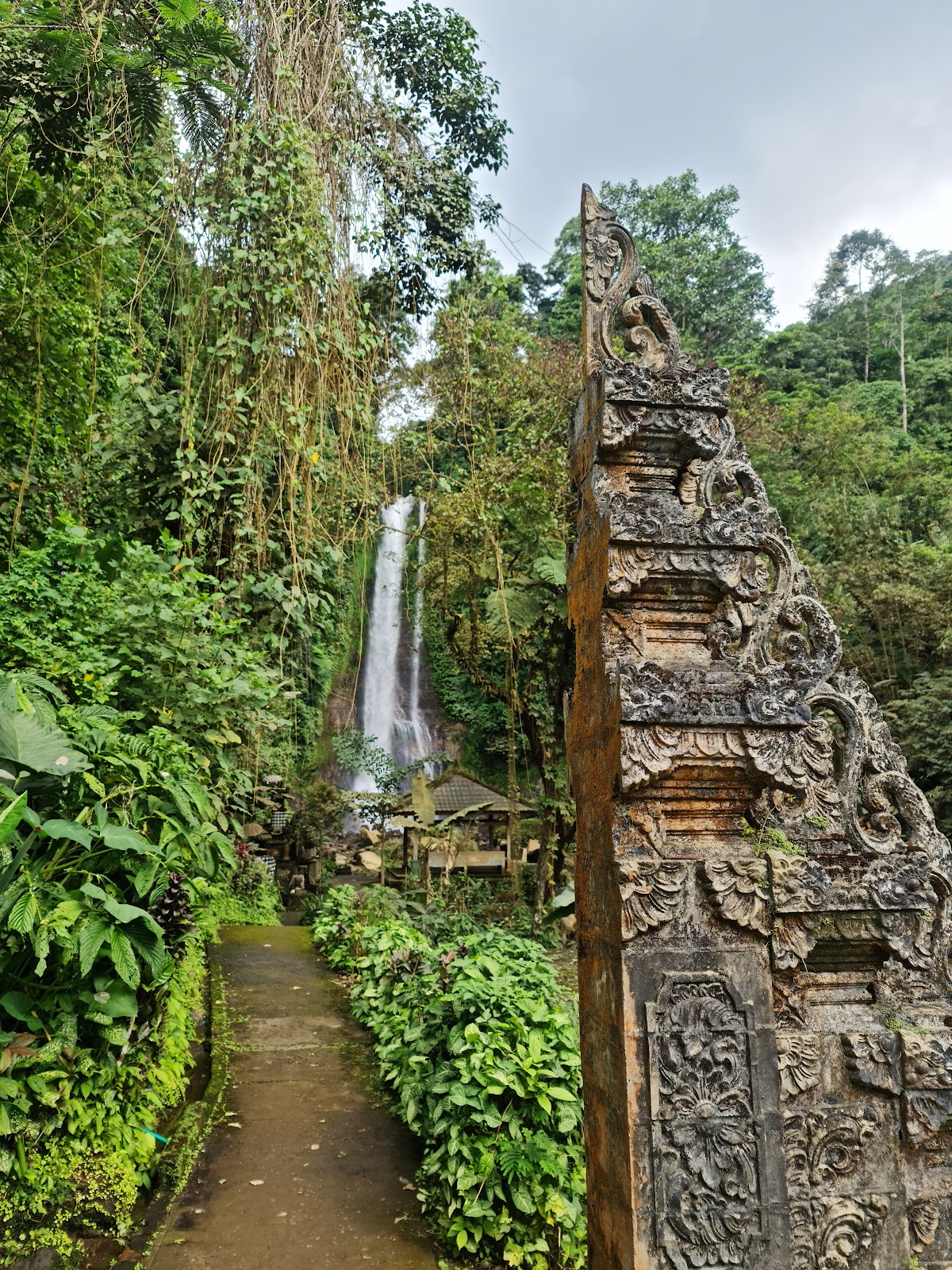 Gitgit Waterfall