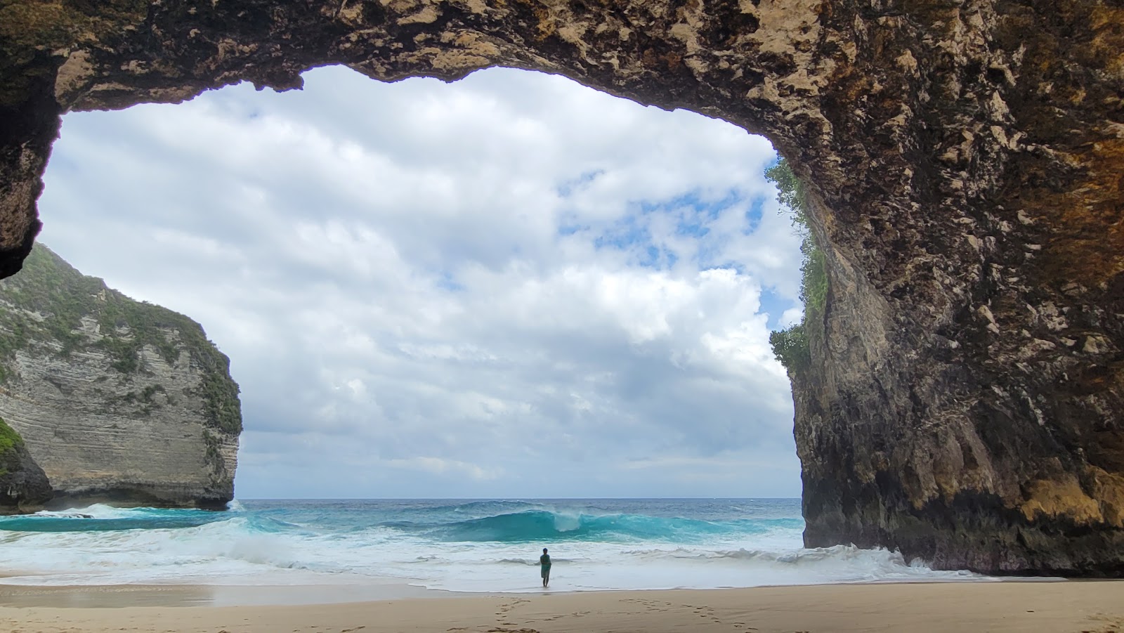 Kelingking Beach