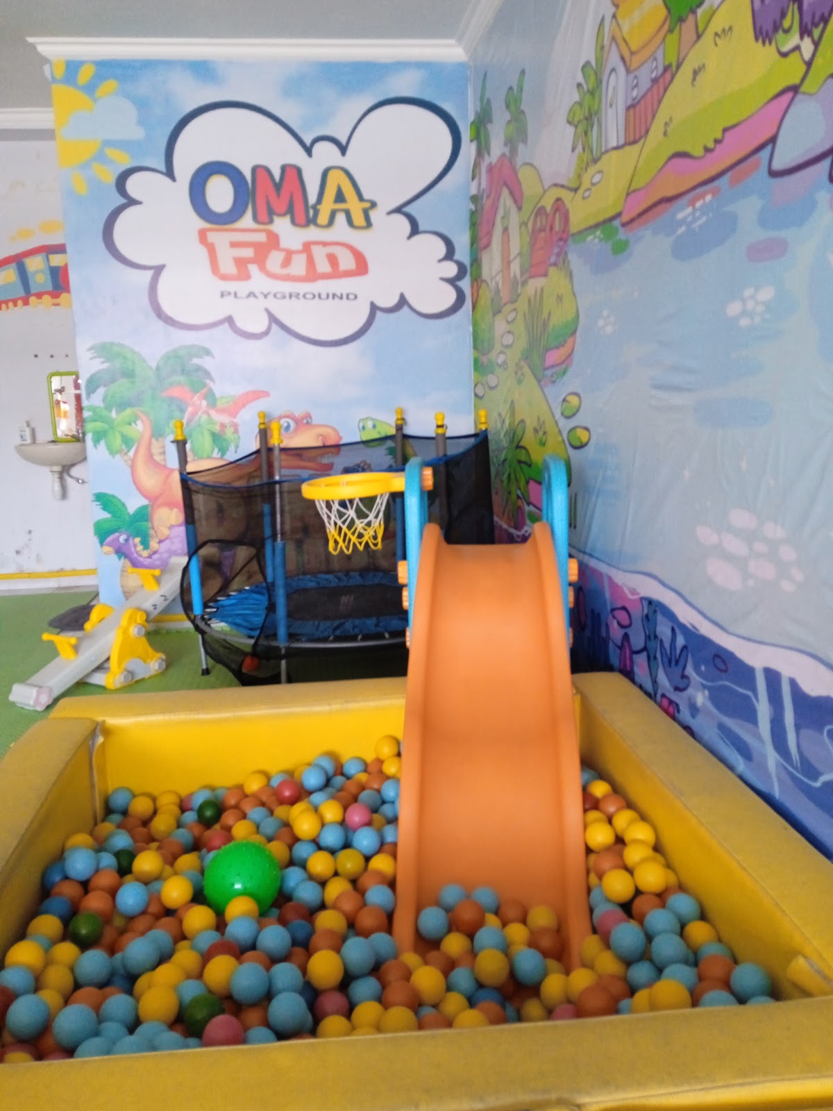 Oma Fun Playground