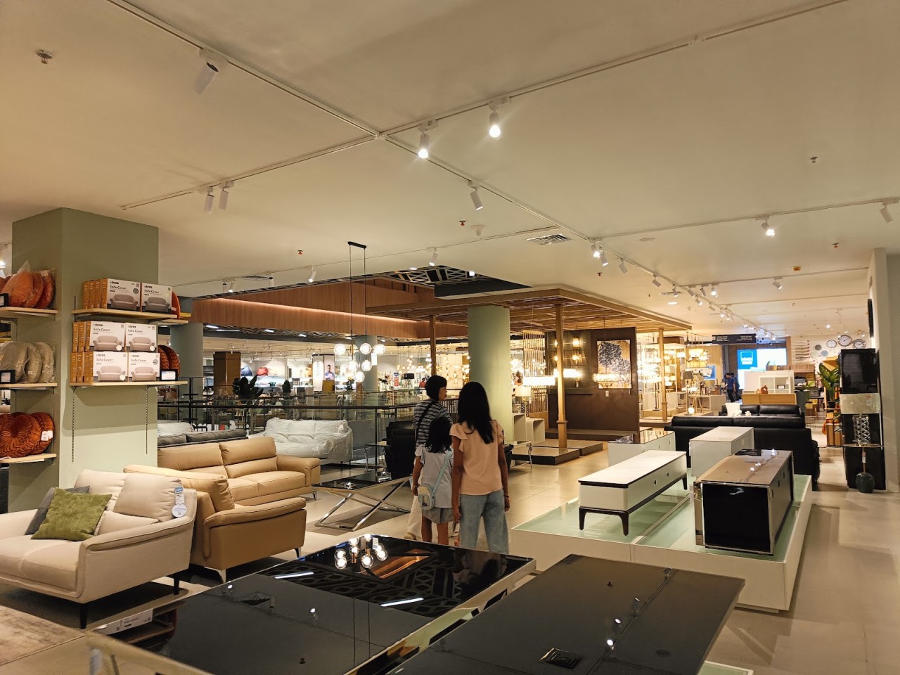 Living World Denpasar