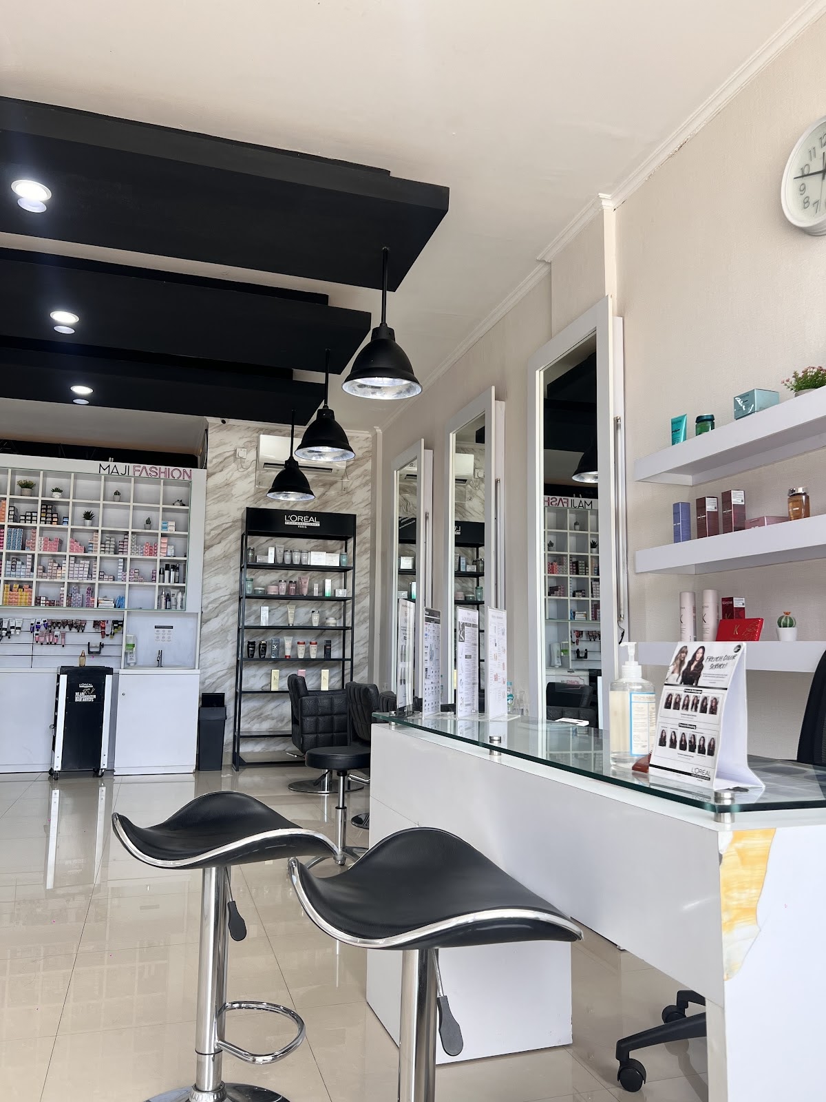 JEPUNAYU Salon Jimbaran