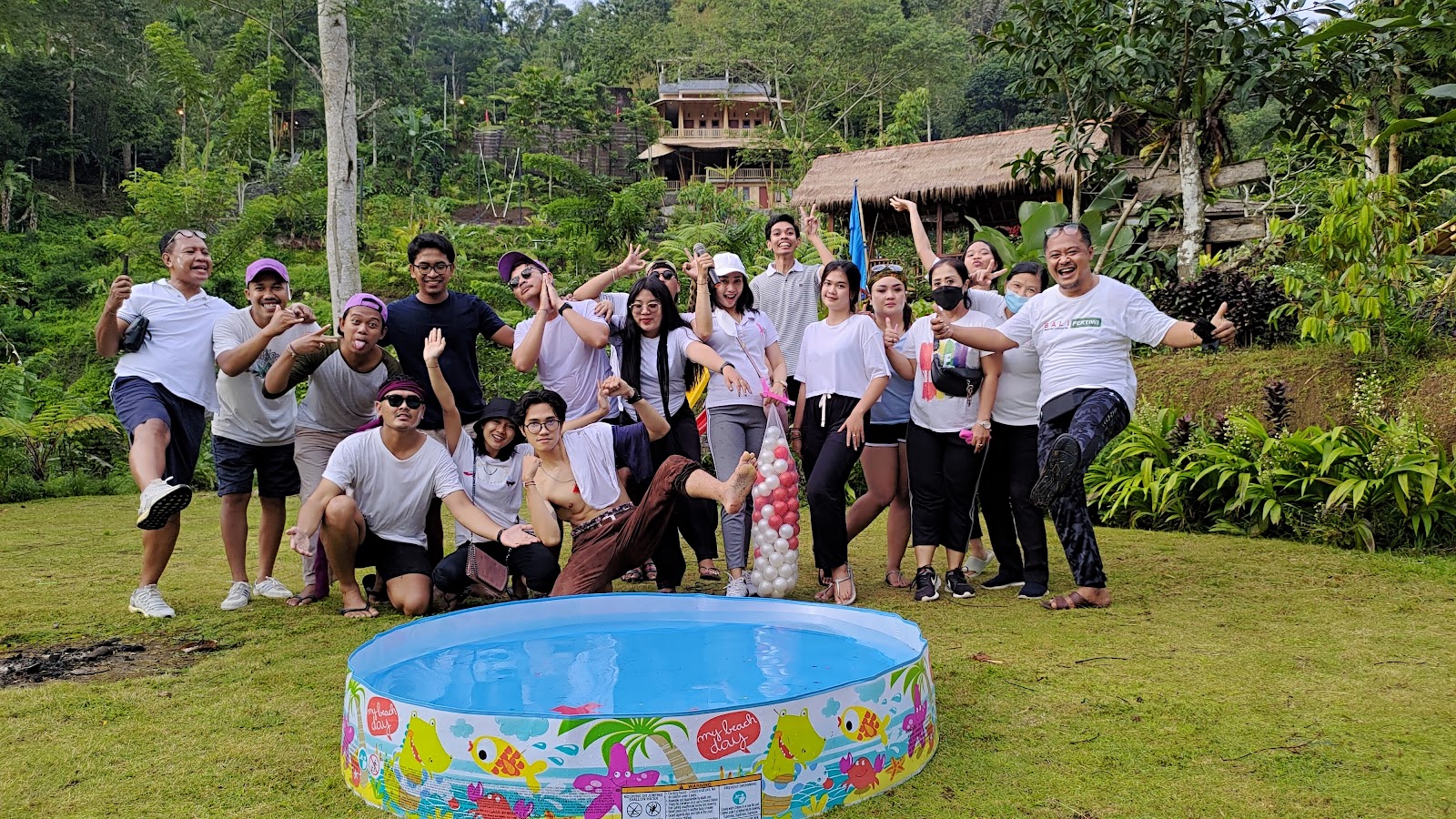 Happiness Jungle