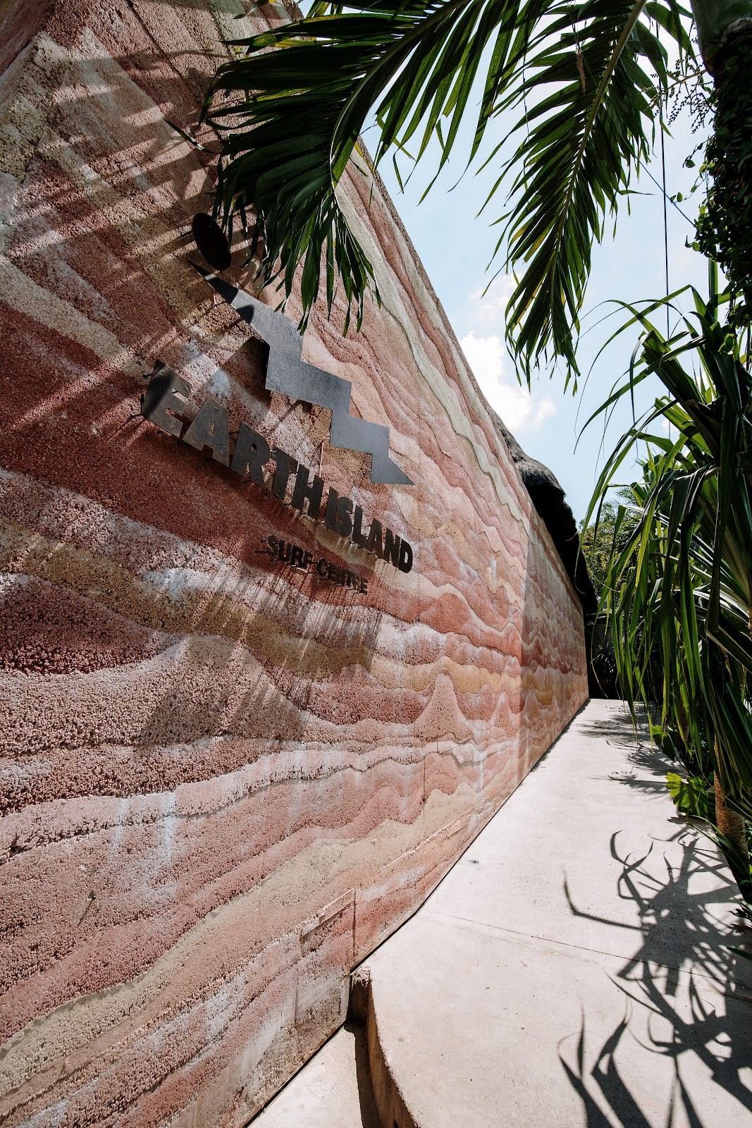 Earth Island Surf Centre