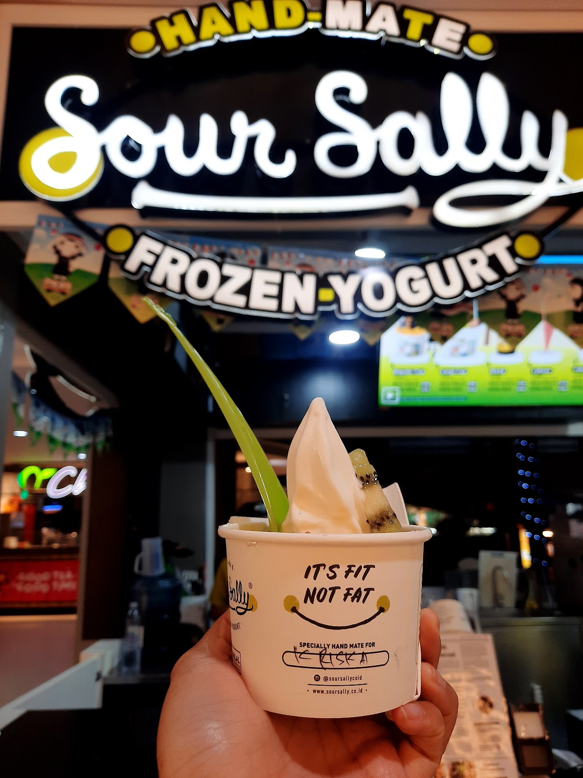 Sour Sally Mal Bali Galeria