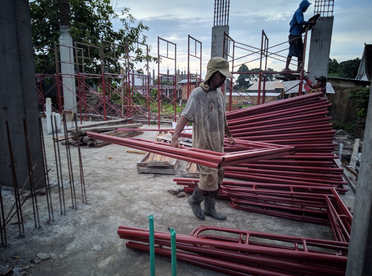 Pole -Robean Studio Bali.