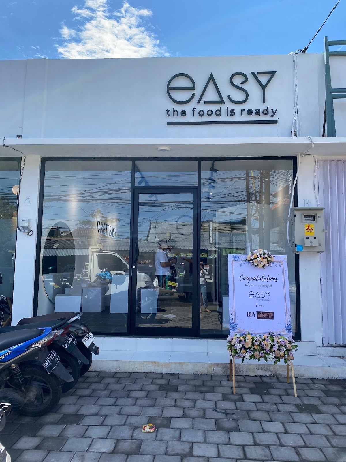 EASY CAFE (meal is ready)