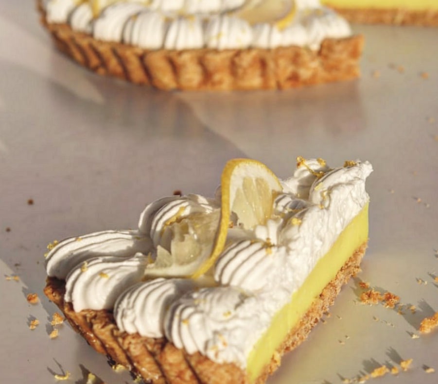 Made's Bakery
