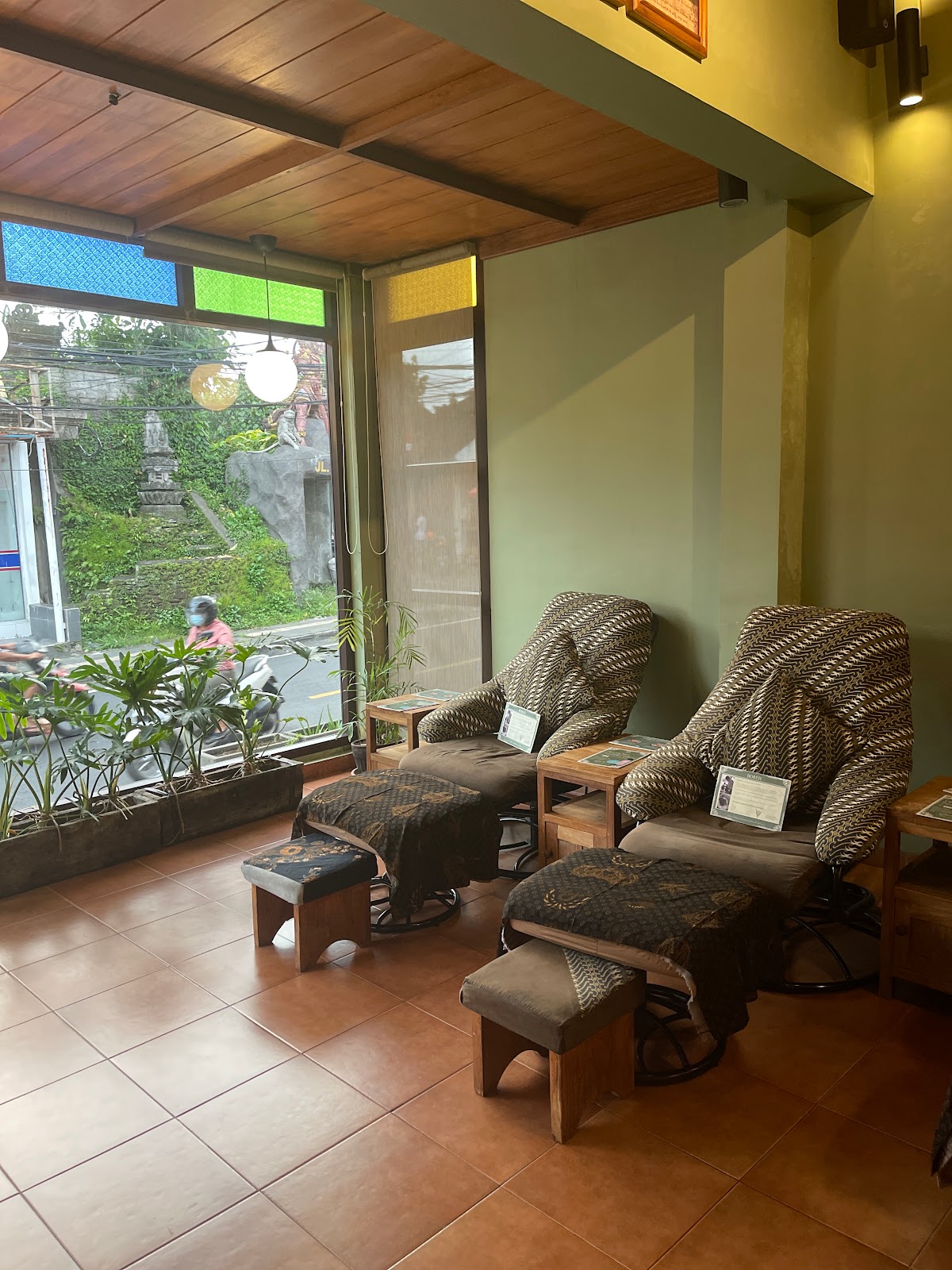 NUSA THERAPY - Traditional Massage Center