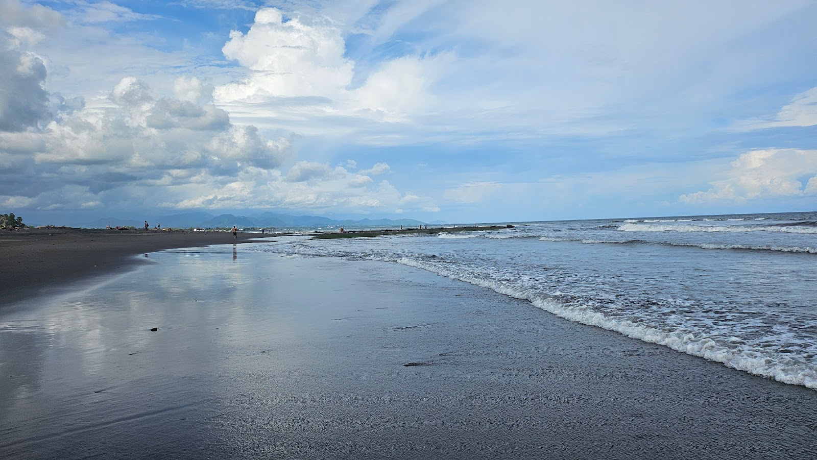 Saba Beach