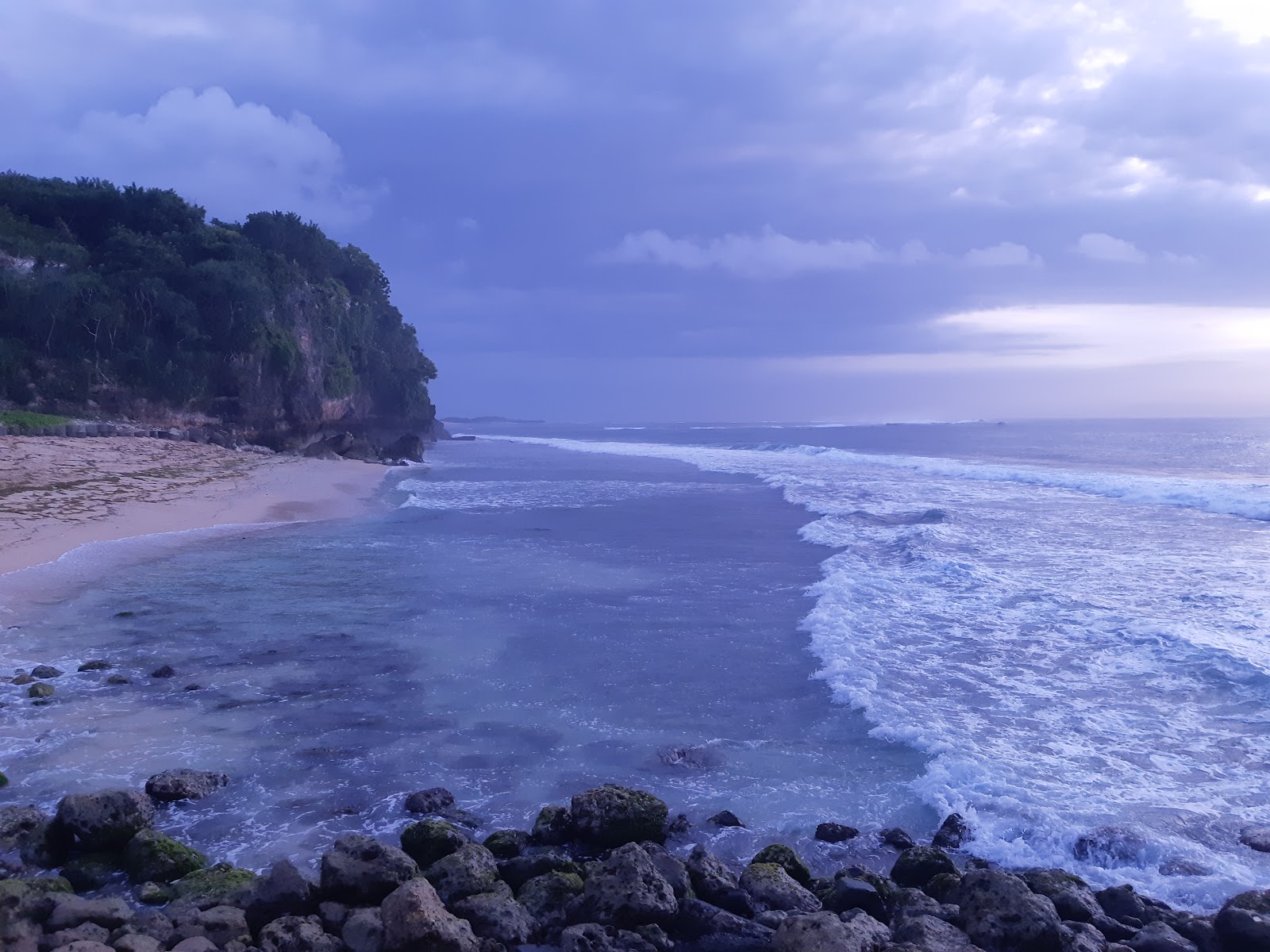 Beach Sawangan Beach 104314