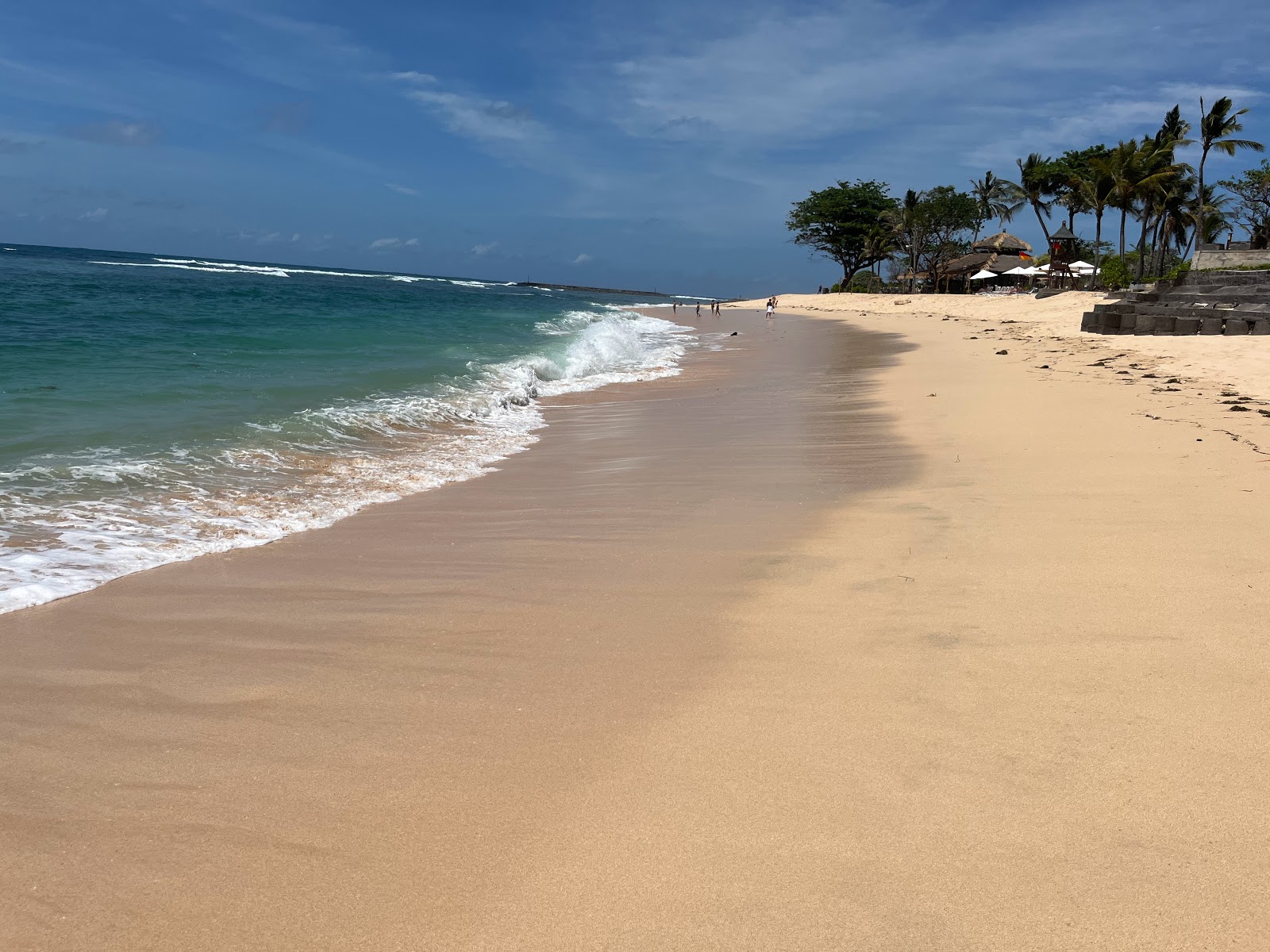 Beach Sawangan Beach 104313