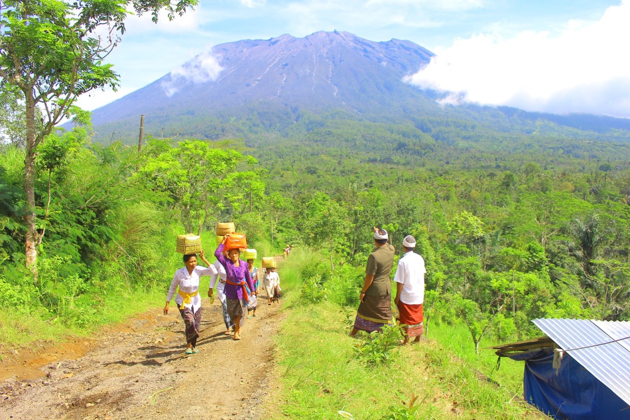 Pura Pasar Agung Sibetan
