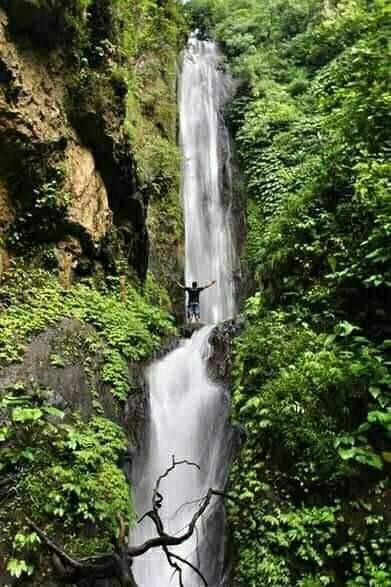 Air Terjun Desa Kutuh Bangli