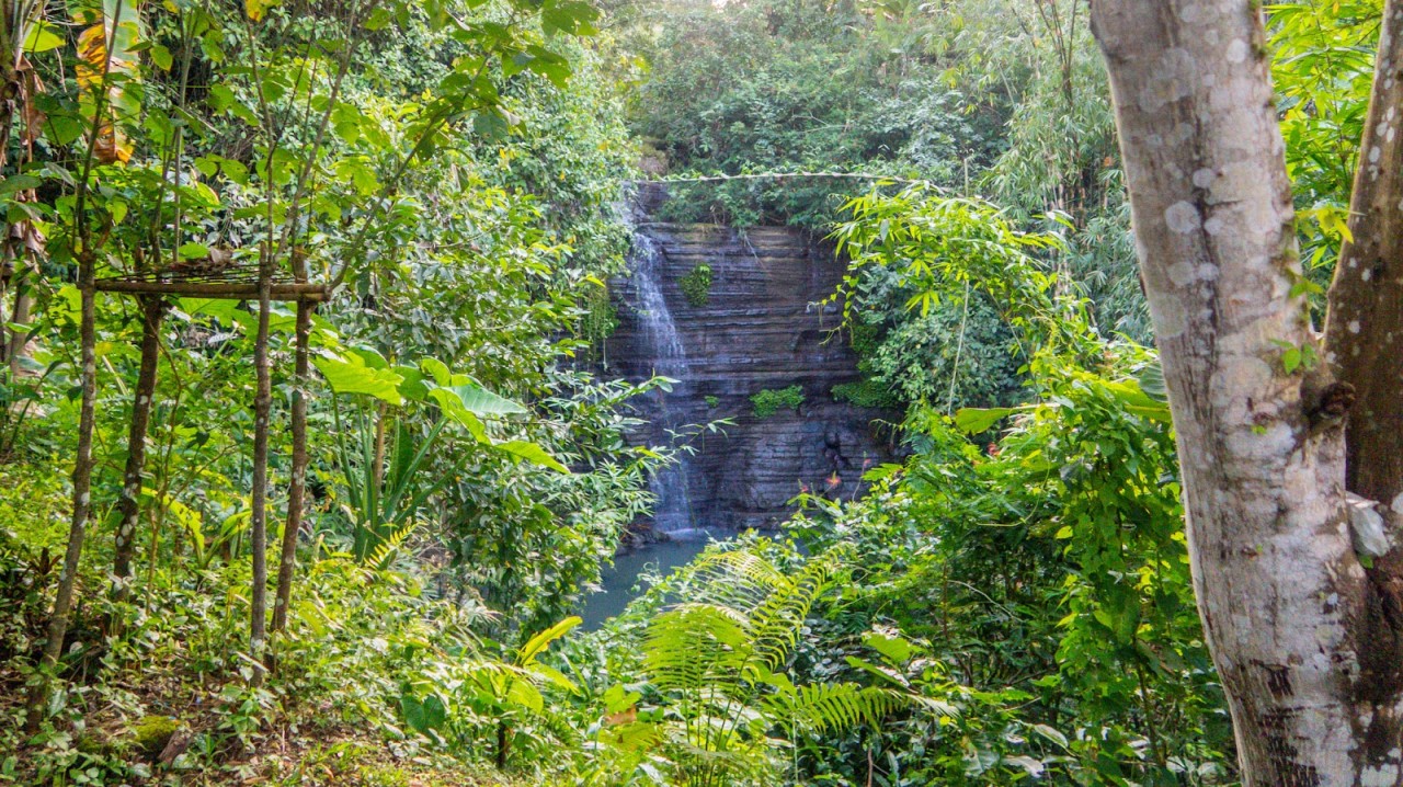 Air Terjun Grojogan Yehembang Kauh (entrance)