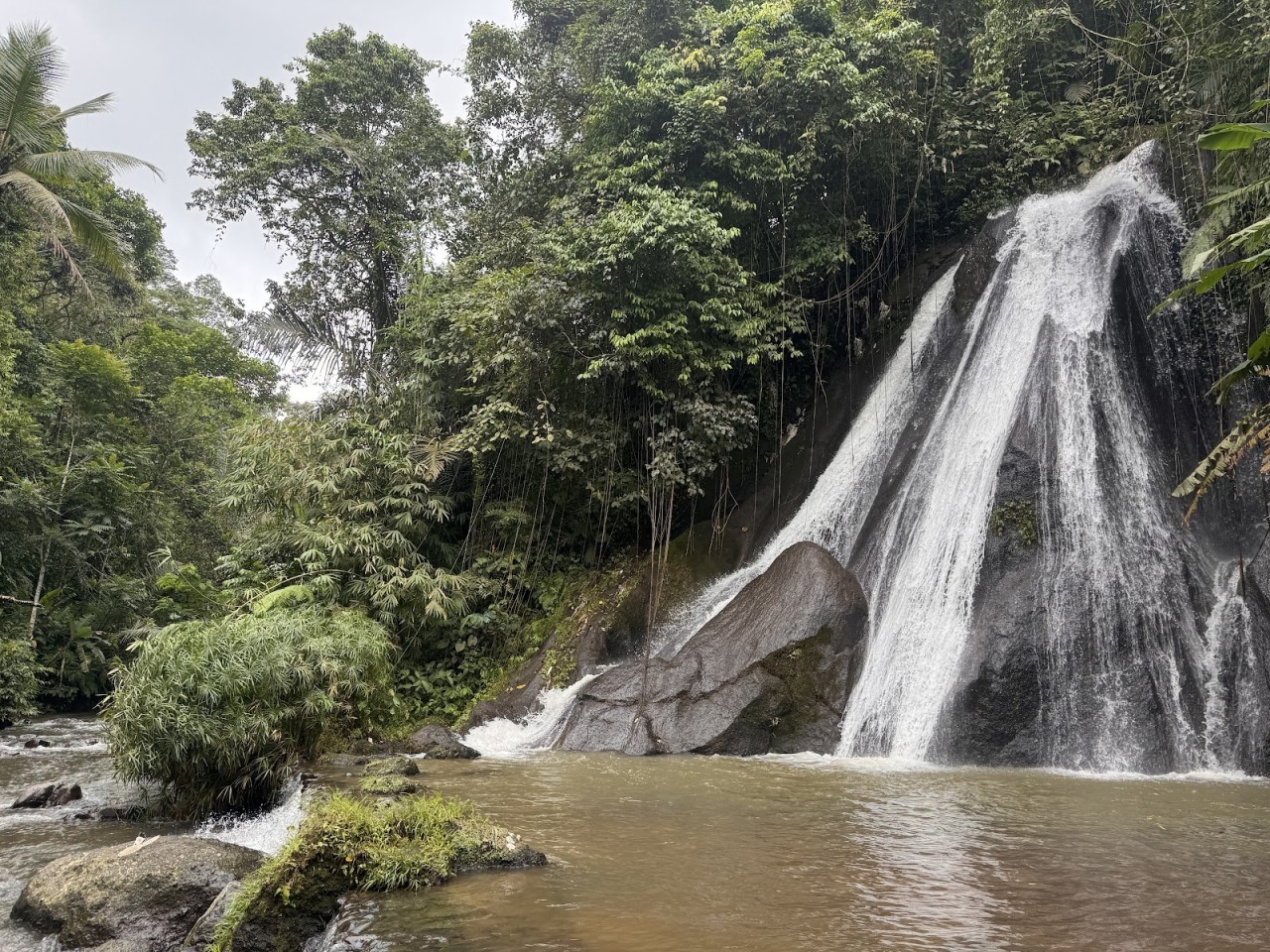 Campuhan Antapan Waterfall