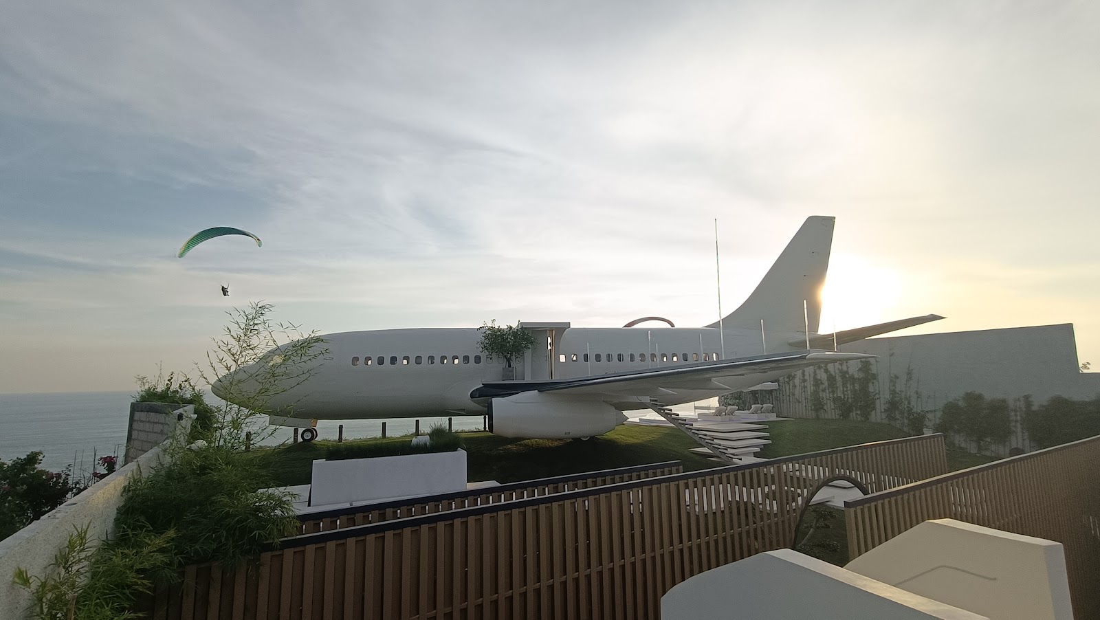 Private Jet Villa