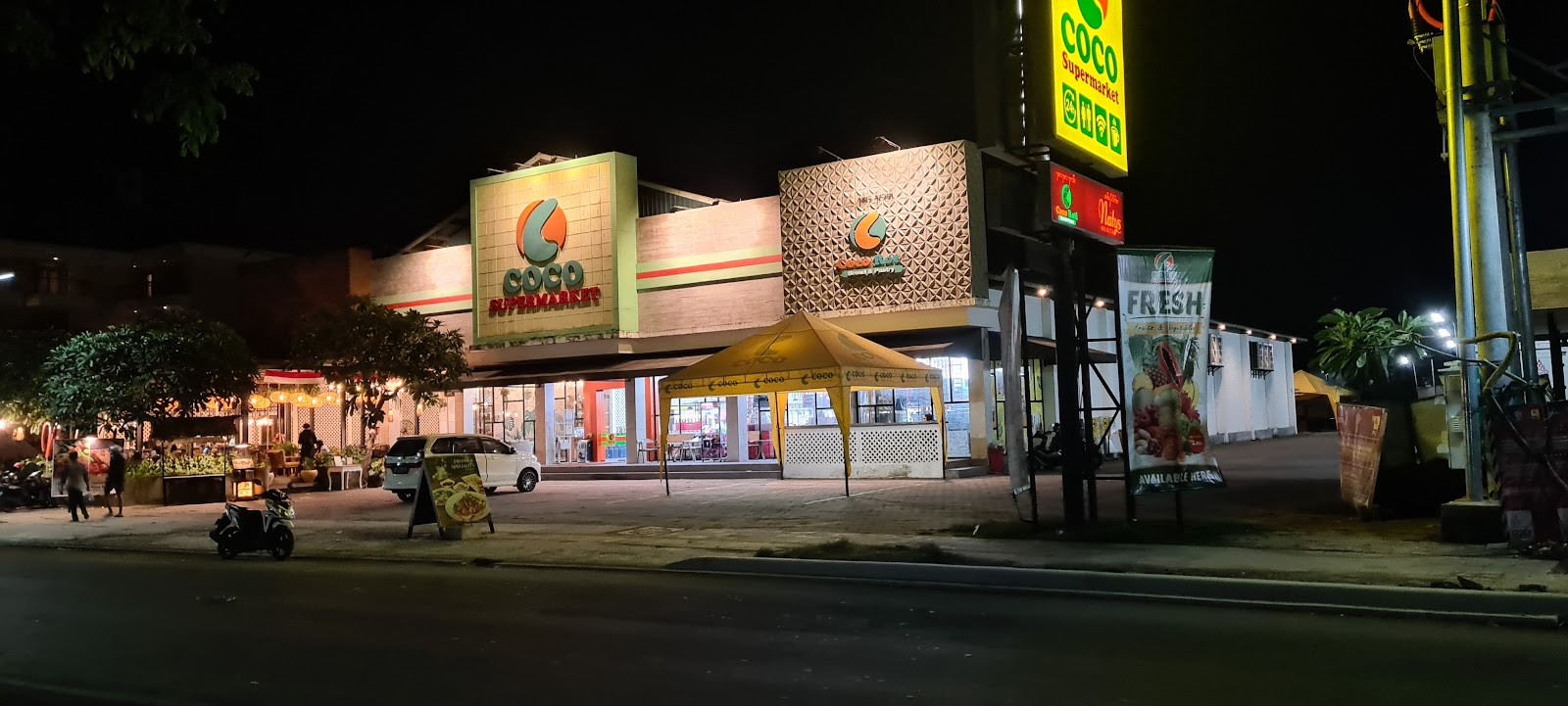 Coco Supermarket Siligita