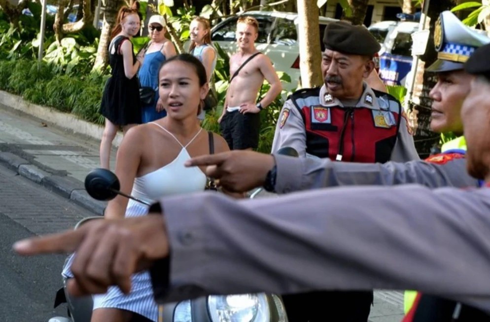 Not All Tourists Are Trouble: Balinese Urged to Look Beyond Foreign Misdeeds