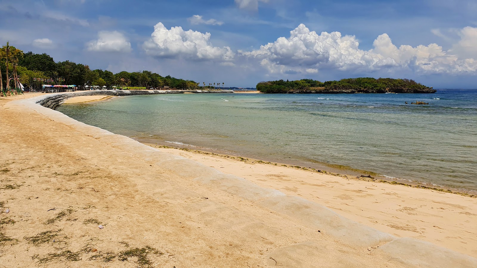 Nusa Dua Beach