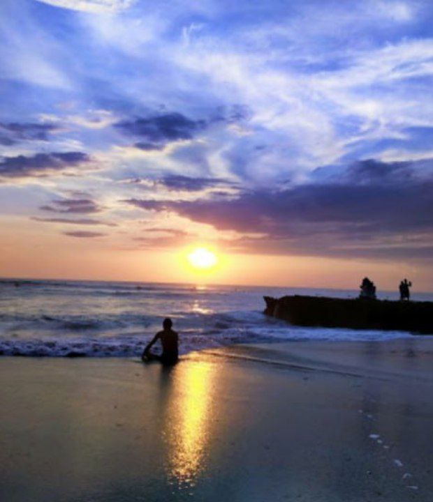 Batu Bolong Beach