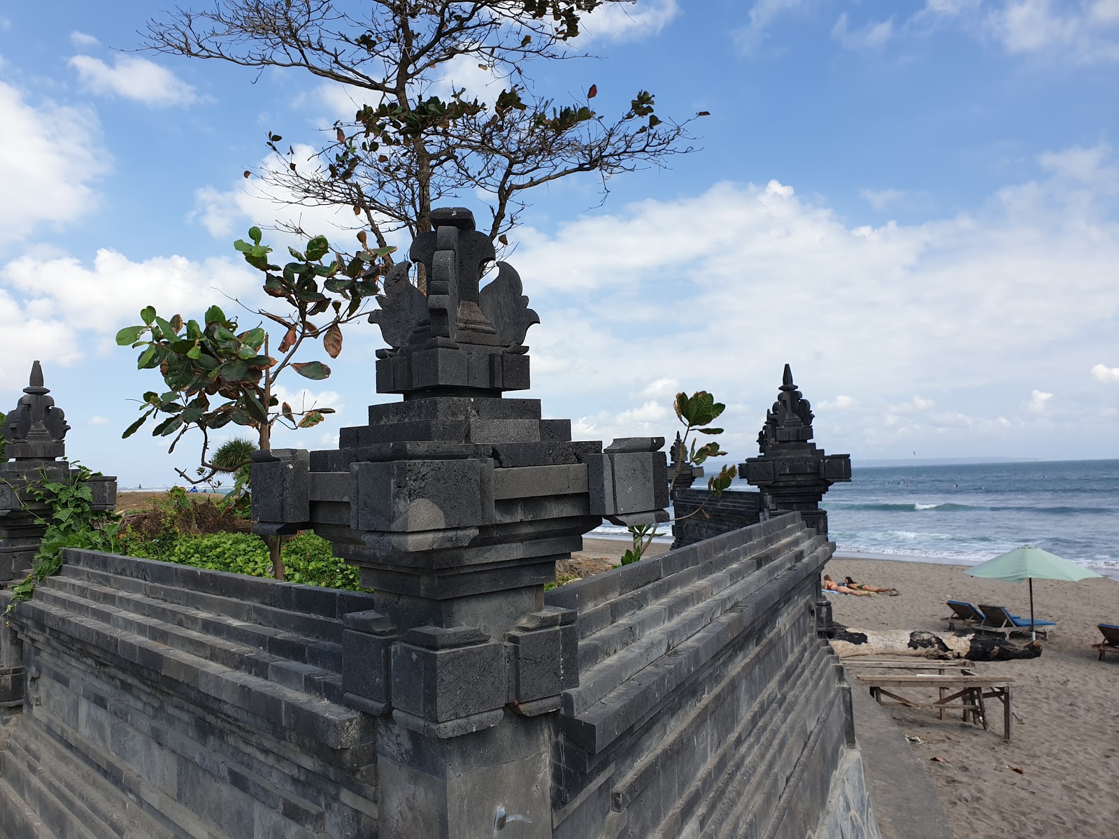 Batu Bolong Beach