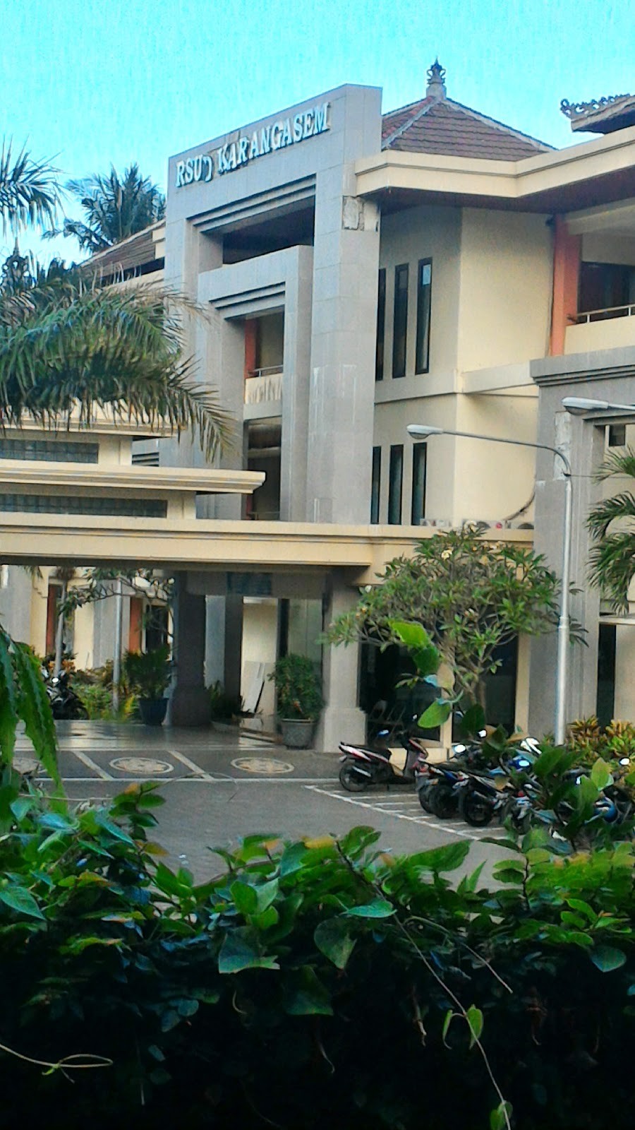 General Hospital / Amlapura Public Hospital