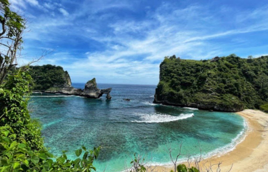 Atuh Beach