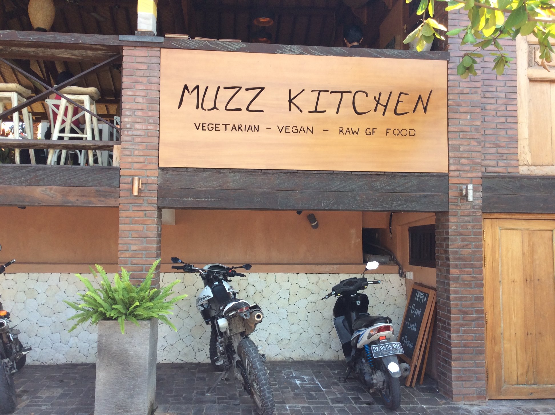 Muzz Kitchen