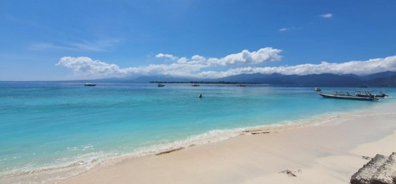 Mojo Beach
