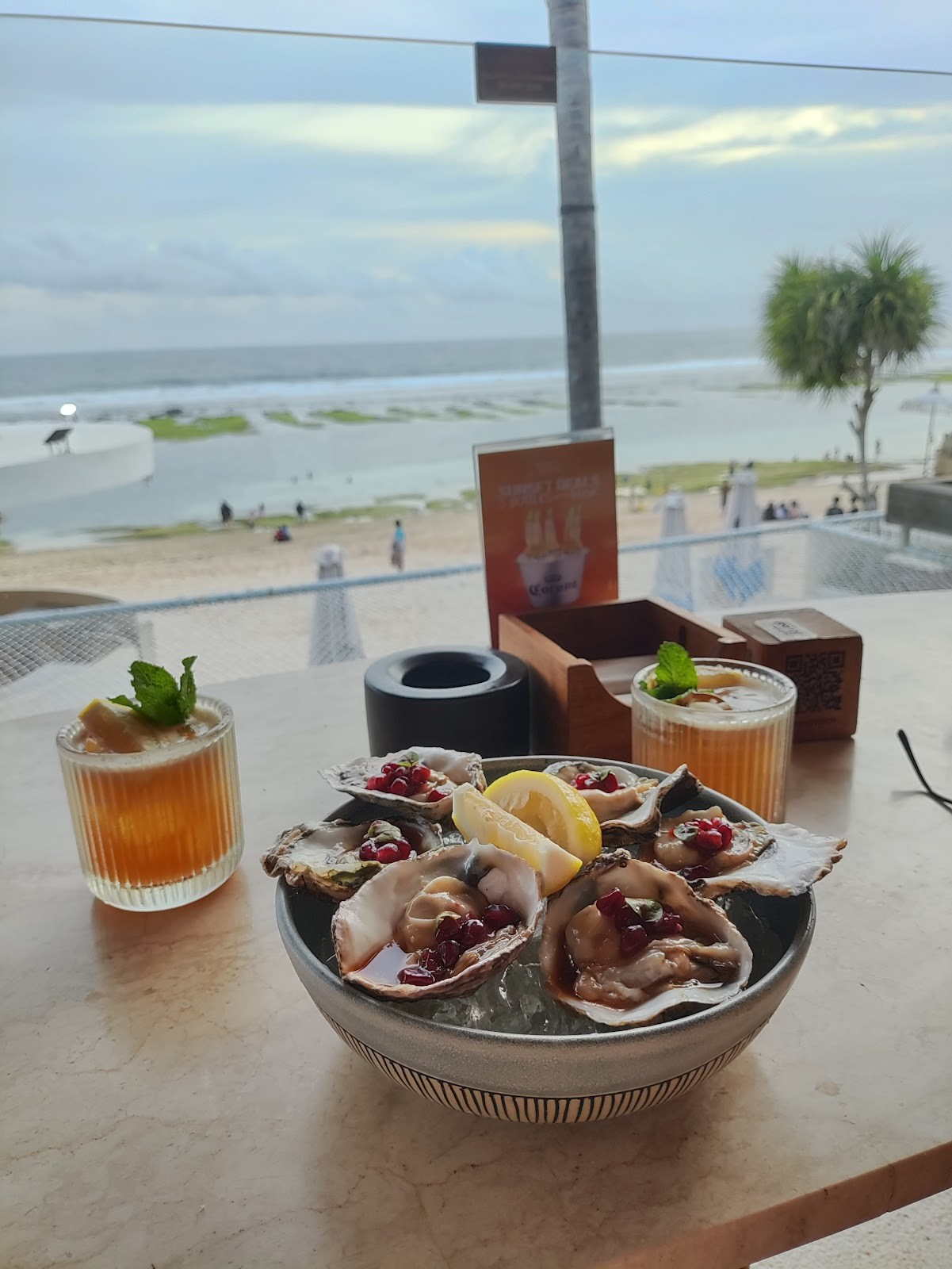Origano Beach Club & Bar