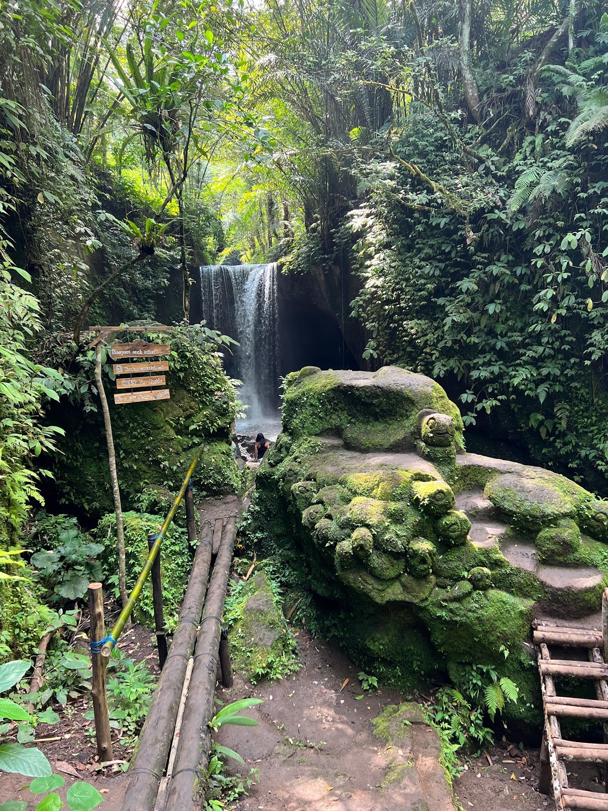 Suwat Waterfall