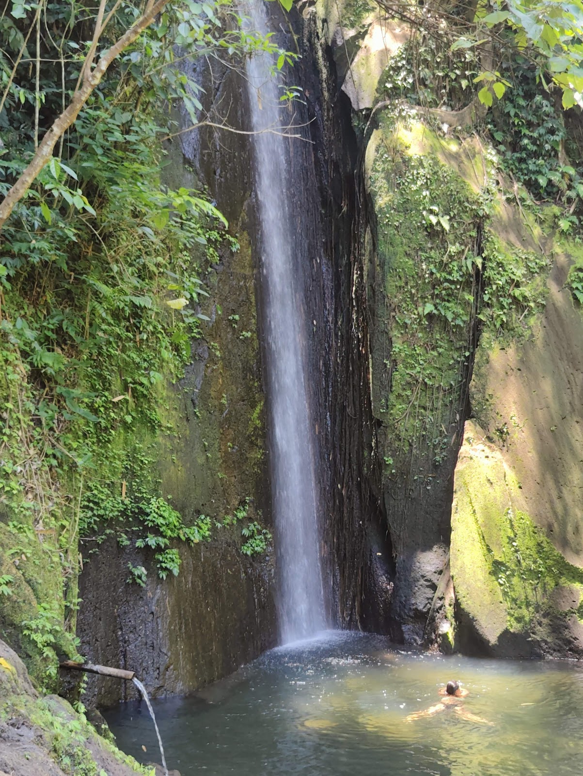 Dedari Waterfall