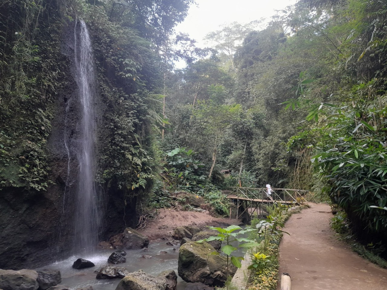 Tibumana Waterfall