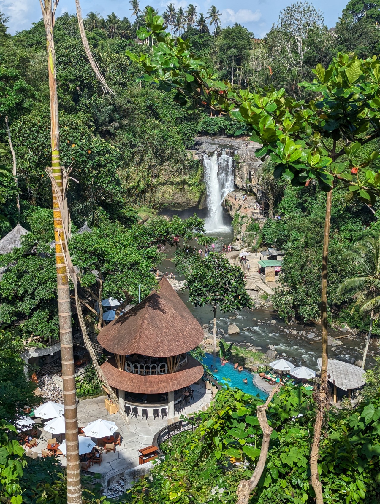 Tegenungan Waterfall