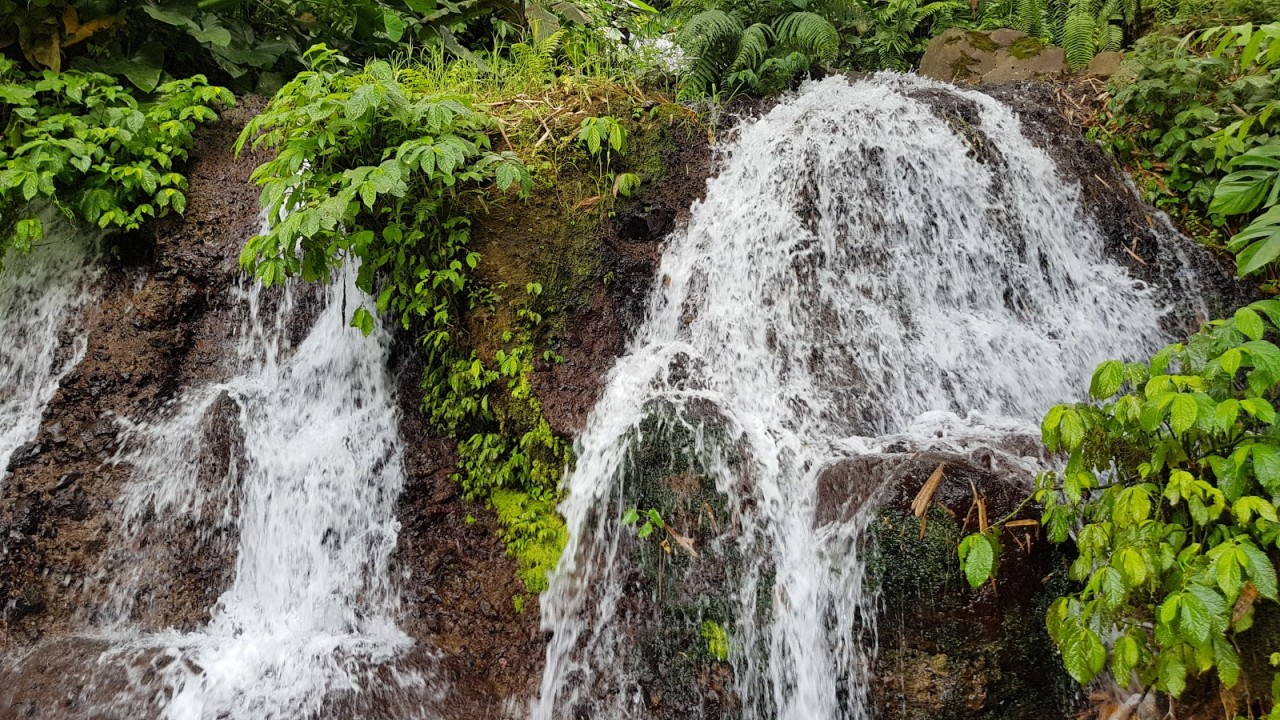 Air Terjun Yeh Hoo
