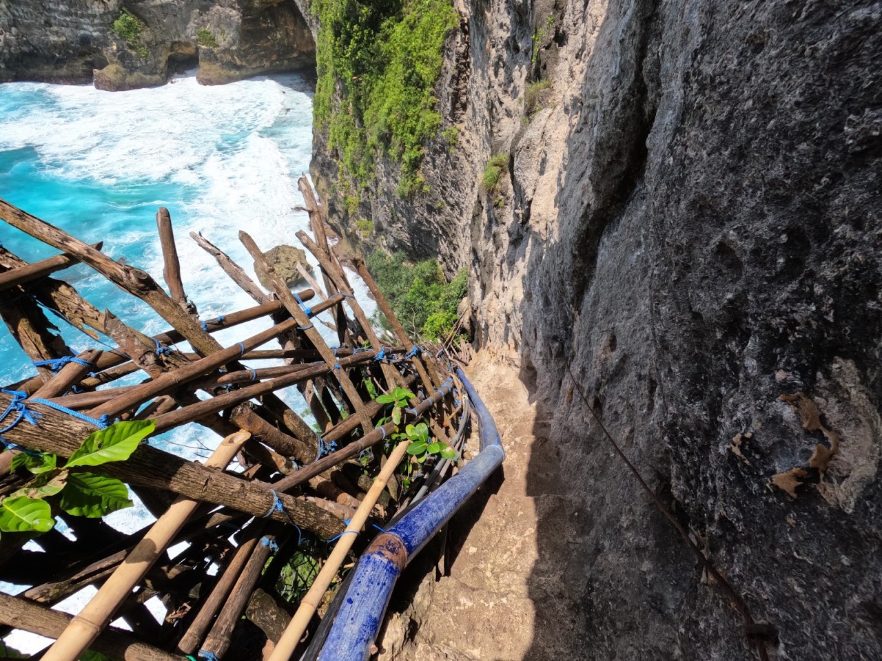 Seganing Waterfall