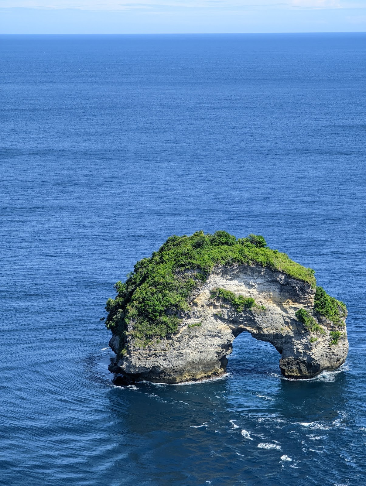 Banah Cliff Point